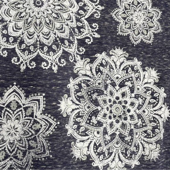 Style & Co. Plus Size Macy’s purple Mandala short sleeve T-Shirt Size 2X - Picture 7 of 9